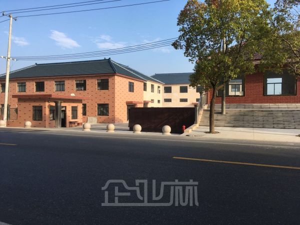 厂房正门图