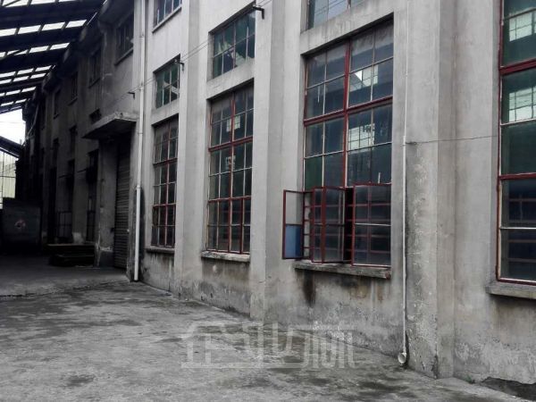 厂房正门图
