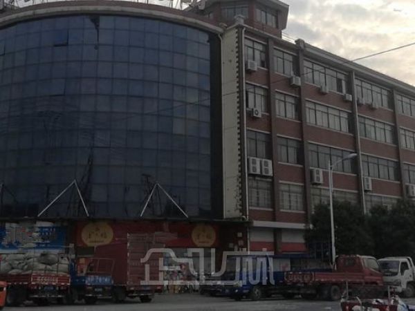 厂房正门图