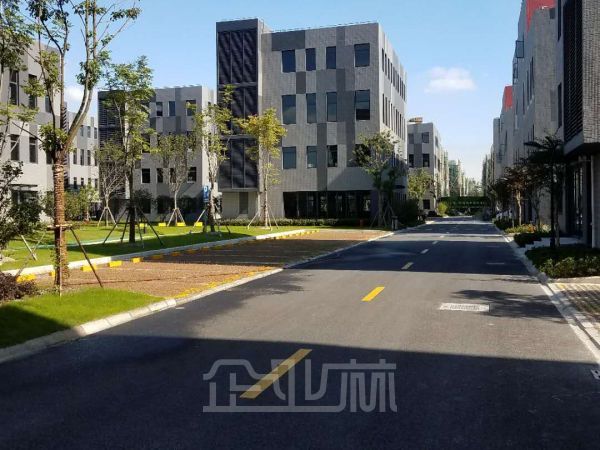 厂房正门图