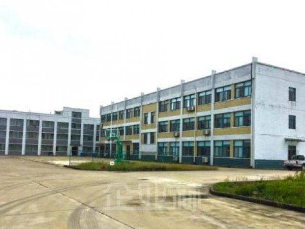 启东滨海工业园内厂房出租