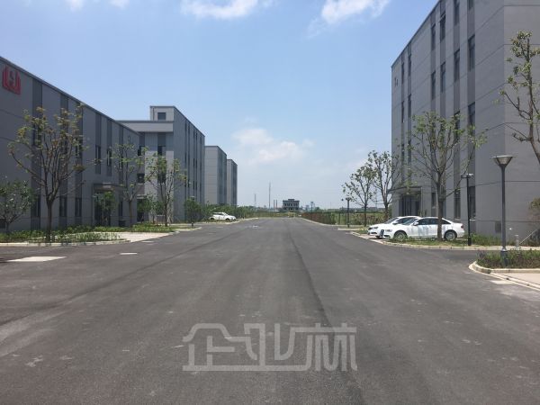 厂房正门图