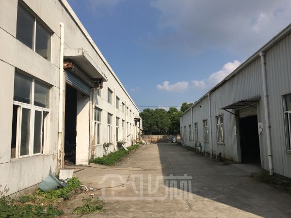厂房正门图