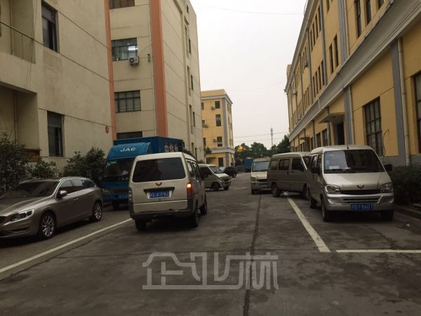 厂房正门图