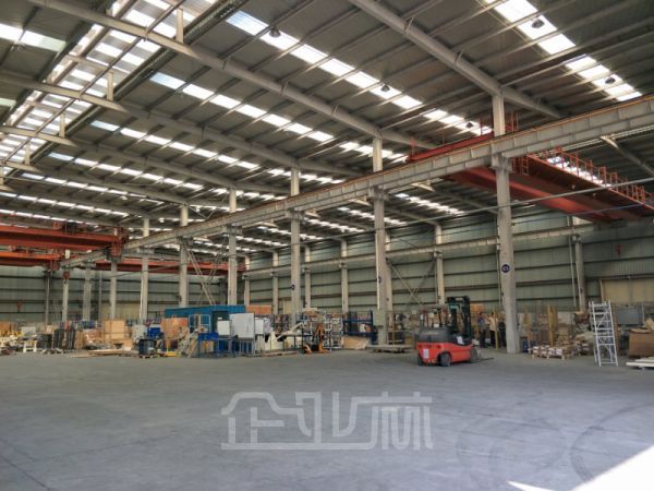 厂房正门图