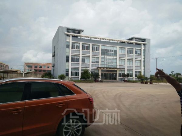 厂房正门图