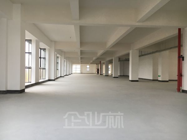 厂房正门图