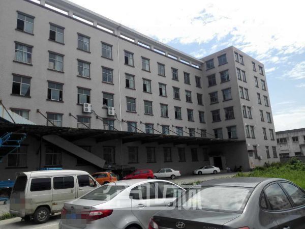 厂房正门图