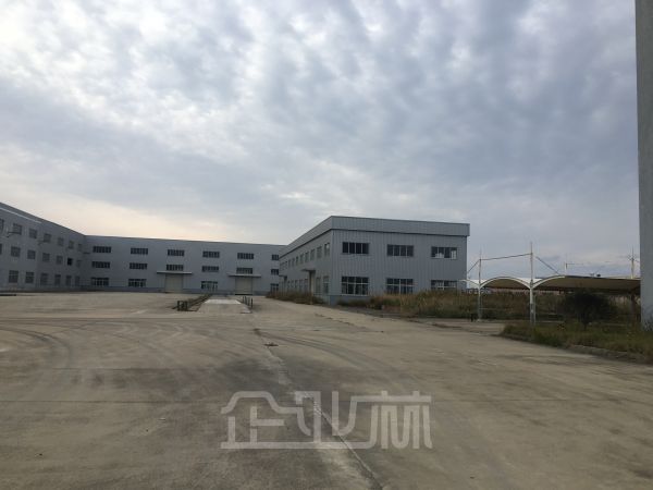 启东占地50亩建筑16500平方厂房低价出售