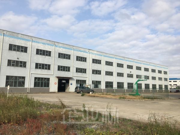 启东13000平方单层净高15米可架行车厂房出租