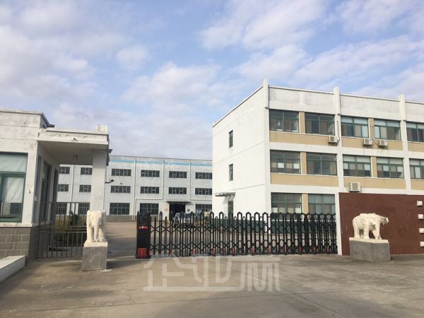 厂房正门图