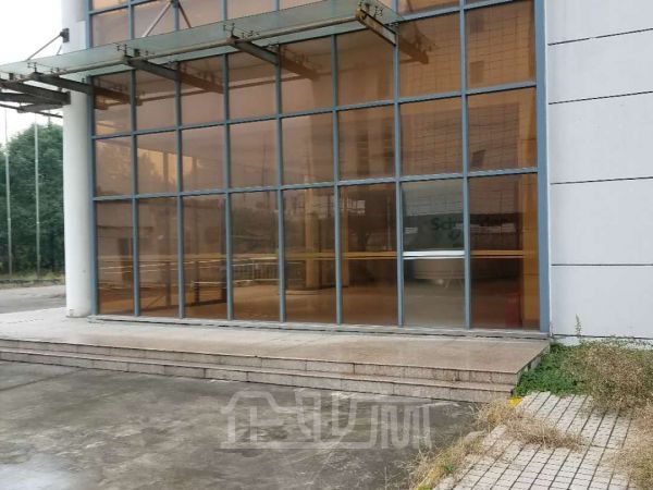 厂房正门图