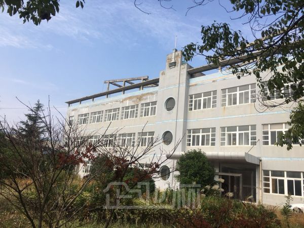 启东南阳占地23亩建筑5000平方厂房出售