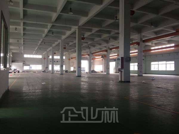 厂房正门图