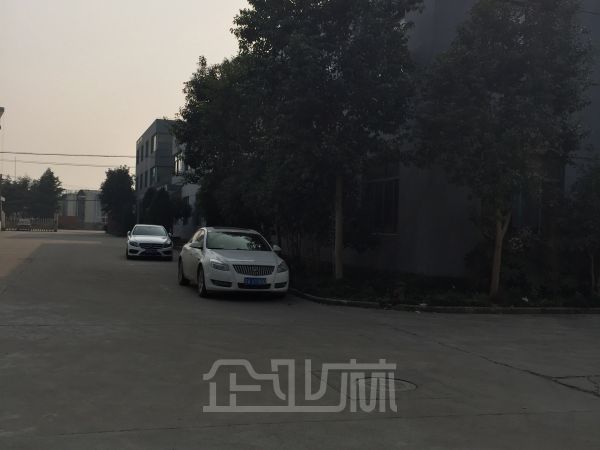 厂房正门图