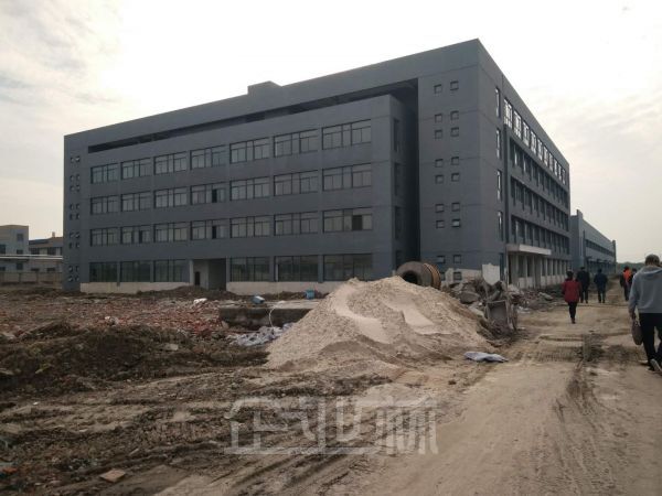 厂房正门图