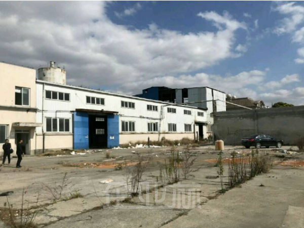 厂房正门图