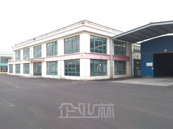 厂房正门图