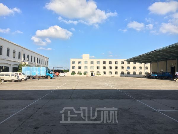 仓库正门图