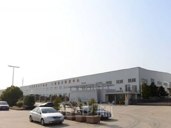 厂房正门图