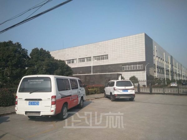 厂房正门图