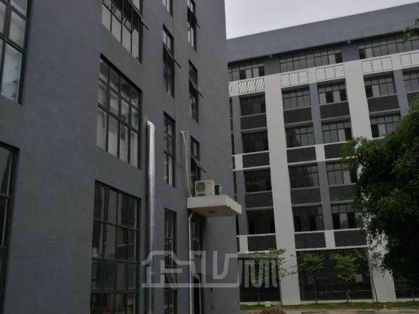 厂房正门图