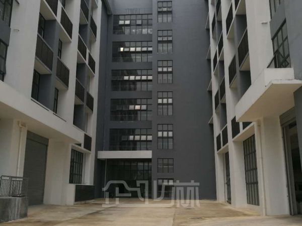 厂房正门图
