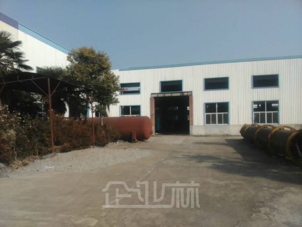 泰兴8400平独门独院厂房出租 场地大