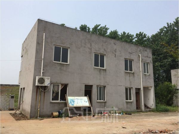 厂房正门图