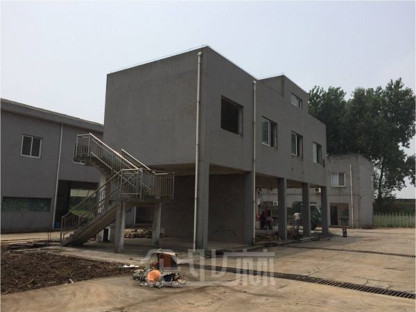 厂房正门图