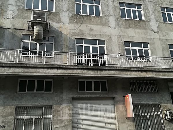 厂房正门图