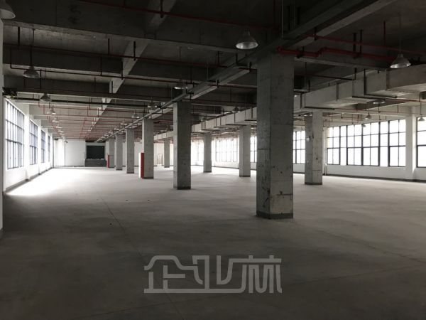厂房正门图