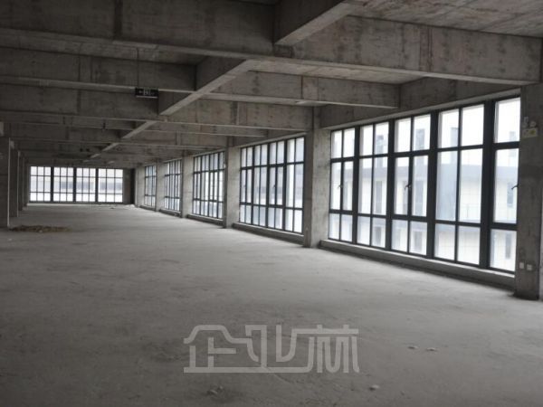 厂房正门图