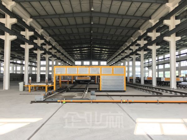 厂房正门图