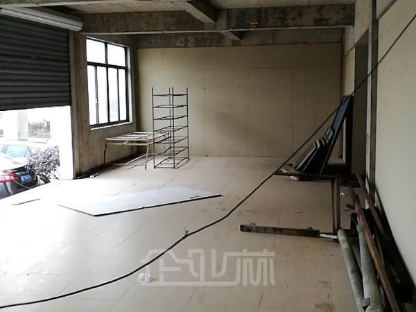 厂房正门图