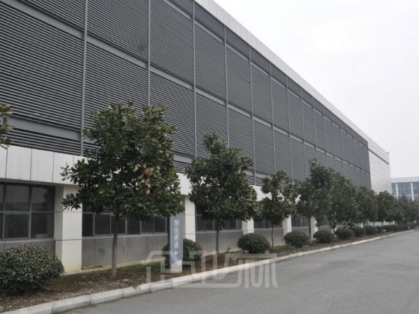厂房正门图