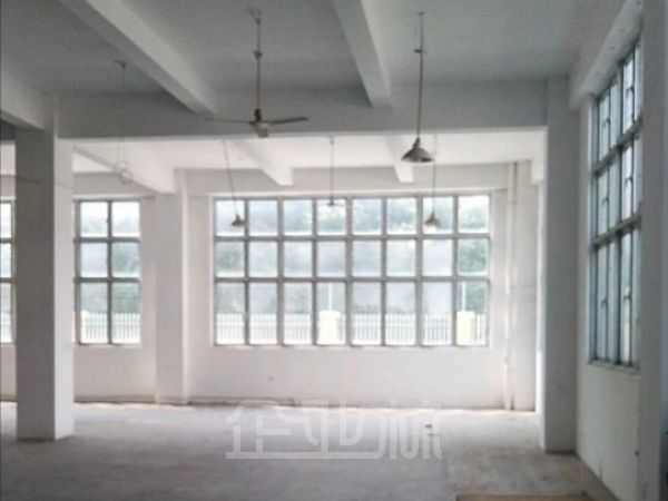 厂房正门图