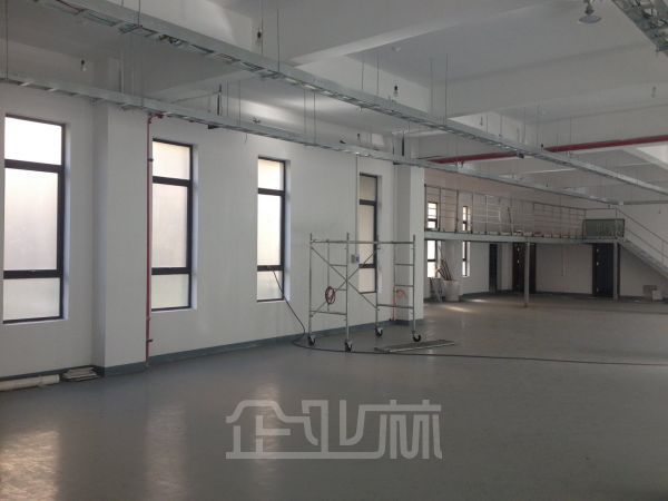 厂房正门图