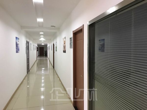 厂房正门图