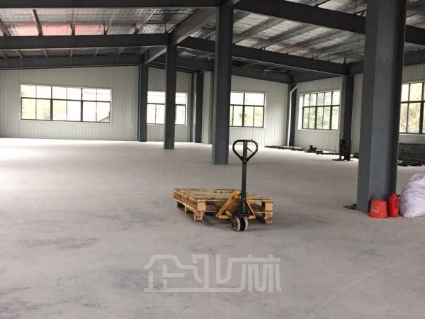 厂房正门图