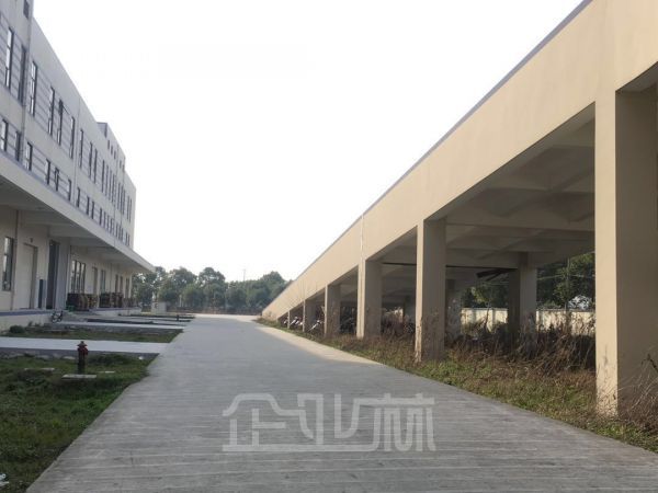 厂房正门图