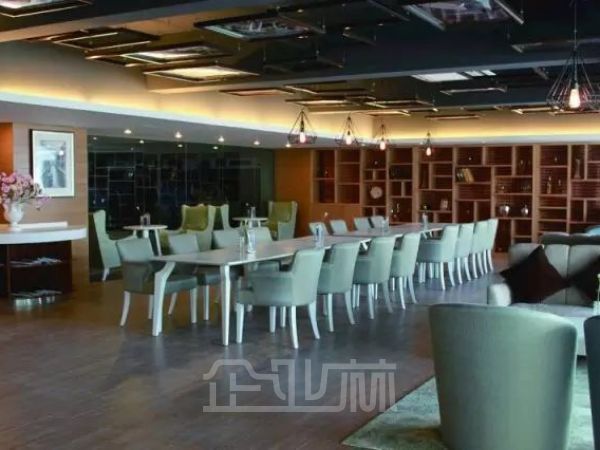办公正门图