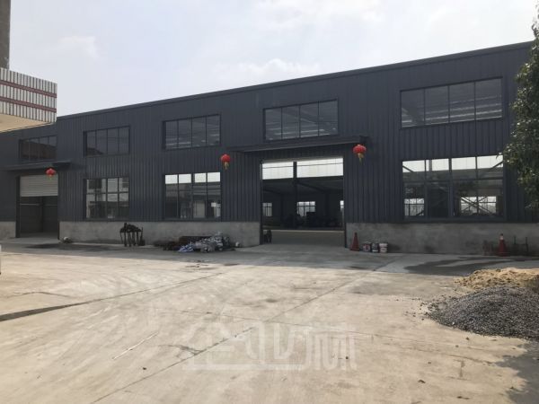 厂房正门图