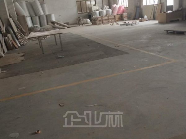 厂房正门图