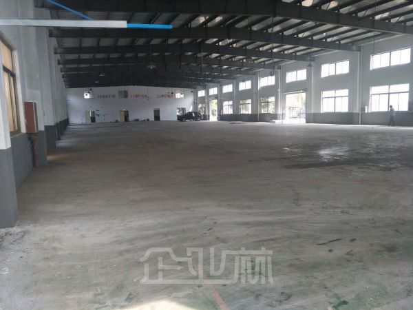 重固镇独门独院2300平仓库可分割 环境好 位置佳