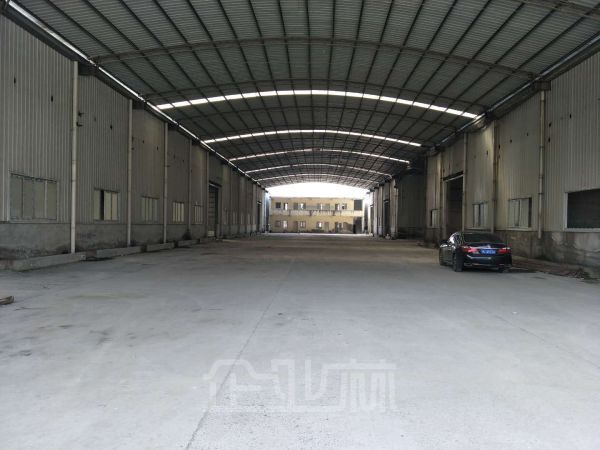 白鹤镇独门独院10000平仓库可分割