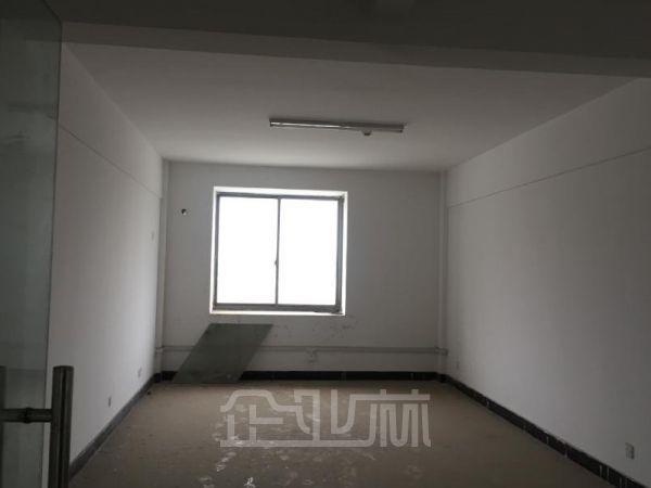 厂房正门图