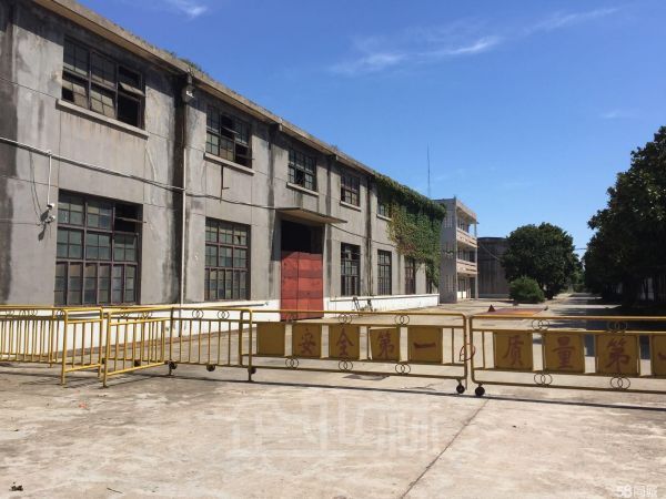 厂房正门图