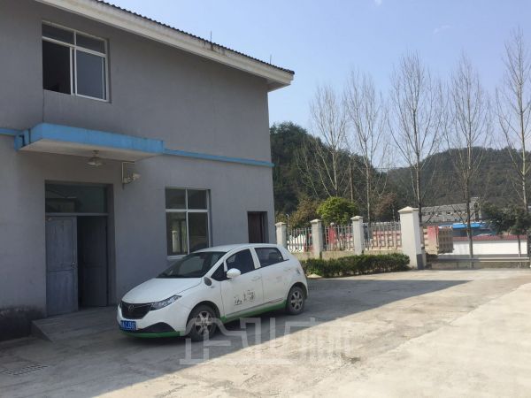 厂房正门图