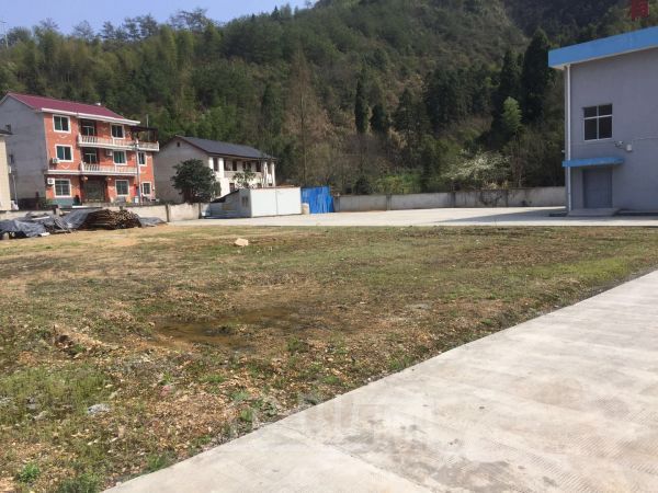 厂房正门图